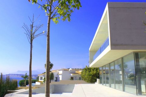 Villa for sale in Moraira, Alicante, Spain 4 bedrooms, 438 sq.m. No. 43111 - photo 6