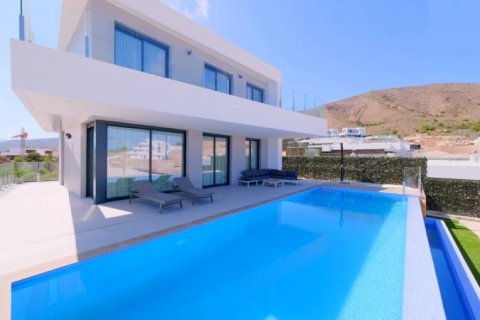 Villa for sale in Finestrat, Alicante, Spain 3 bedrooms, 259 sq.m. No. 41495 - photo 1