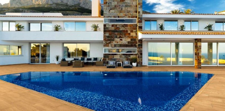 Villa in Altea, Alicante, Spain 7 bedrooms, 1.2 sq.m. No. 43522