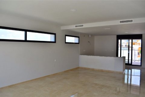 Villa for sale in Finestrat, Alicante, Spain 5 bedrooms, 204 sq.m. No. 42431 - photo 8