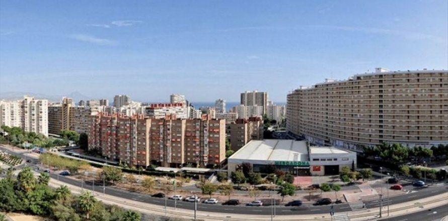 Apartment Alicante, Spain 2 bedrooms, 84 sq.m. No. 45976