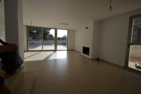 Villa for sale in Alfaz del Pi, Alicante, Spain 3 bedrooms, 200 sq.m. No. 44711 - photo 2