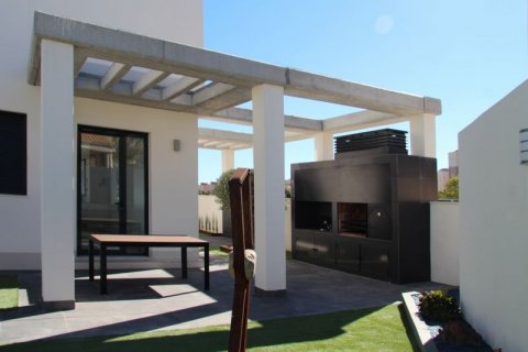Villa for sale in El Campello, Alicante, Spain 3 bedrooms, 259 sq.m. No. 45170 - photo 4