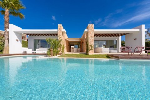 Villa for sale on Ibiza, Spain 5 bedrooms, 421 sq.m. No. 45318 - photo 1