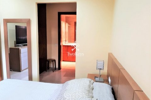 House for sale in El Masnou, Barcelona, Spain 4 bedrooms, 340 sq.m. No. 41014 - photo 25