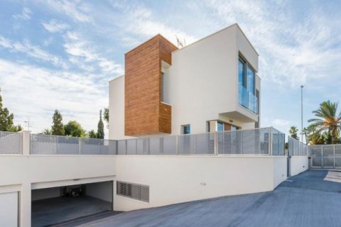 Villa for sale in Alicante, Spain 3 bedrooms, 272 sq.m. No. 41906 - photo 4