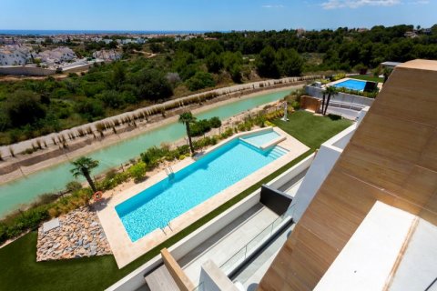Penthouse for sale in Villamartin, Alicante, Spain 3 bedrooms, 210 sq.m. No. 46076 - photo 4