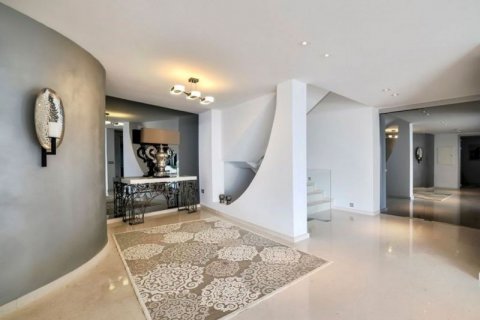 Villa for sale in Altea, Alicante, Spain 4 bedrooms, 600 sq.m. No. 44141 - photo 9