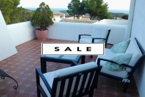 Villa for sale in Altea, Alicante, Spain 3 bedrooms, 200 sq.m. No. 45468 - photo 3