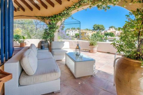 Villa for sale in Altea, Alicante, Spain 6 bedrooms, 420 sq.m. No. 43811 - photo 5