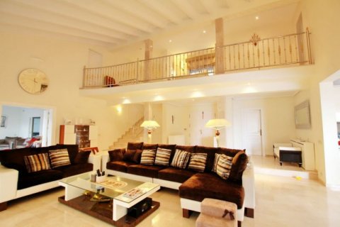 Villa for sale in Altea, Alicante, Spain 7 bedrooms, 740 sq.m. No. 43637 - photo 6