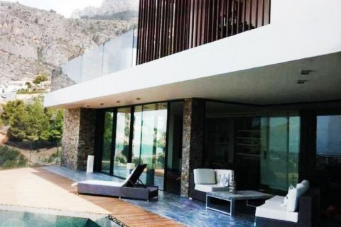 Villa for sale in Altea, Alicante, Spain 4 bedrooms, 900 sq.m. No. 43769 - photo 4