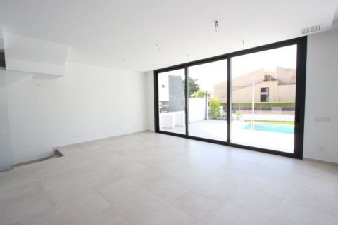Townhouse for sale in Calpe, Alicante, Spain 3 bedrooms, 340 sq.m. No. 42352 - photo 9
