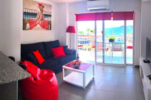 Apartment for sale in Benidorm, Alicante, Spain 2 bedrooms, 50 sq.m. No. 42651 - photo 1