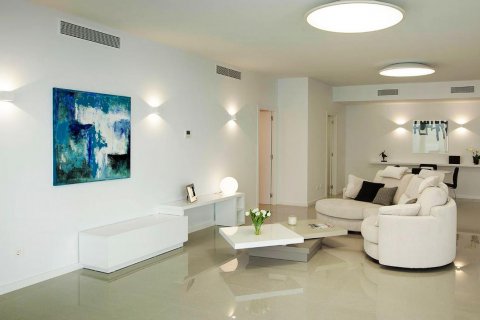 House for sale in Guardamar del Segura, Alicante, Spain 4 bedrooms, 188 sq.m. No. 47751 - photo 6