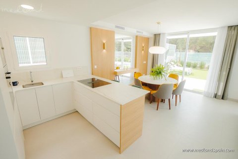 Villa for sale in Finestrat, Alicante, Spain 3 bedrooms, 131 sq.m. No. 9425 - photo 8