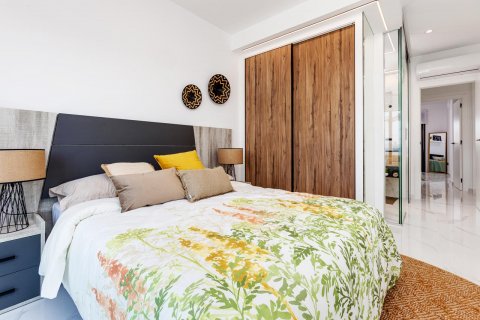 Apartment for sale in Guardamar del Segura, Alicante, Spain 3 bedrooms, 96 sq.m. No. 47974 - photo 18