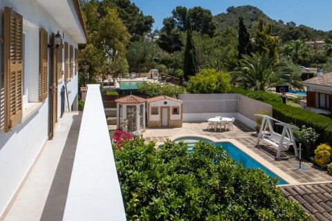 Villa for sale in Santa Ponsa, Mallorca, Spain 6 bedrooms, 270 sq.m. No. 47391 - photo 27