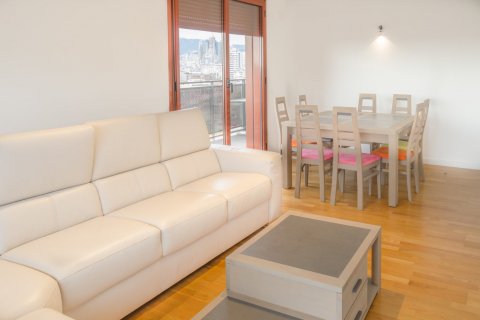 Apartment for sale in Barcelona, Spain 3 bedrooms, 97 sq.m. No. 50055 - photo 13