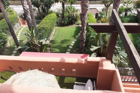 House for sale in Marbella, Malaga, Spain 5 bedrooms, 292 sq.m. No. 50106 - photo 24