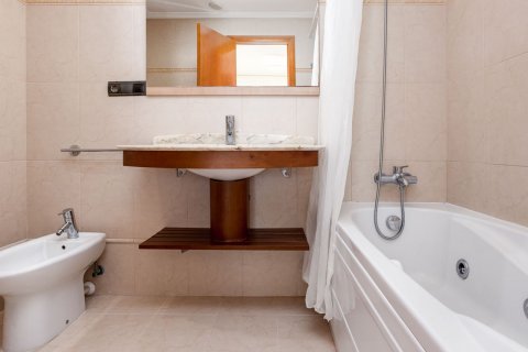 Apartment for sale in Altea, Alicante, Spain 2 bedrooms, 82.04 sq.m. No. 51039 - photo 2