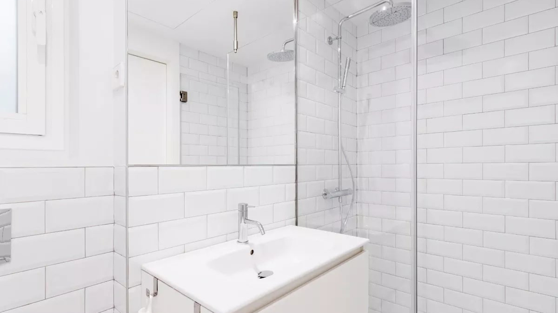 Carranza 15 w Madrid, Hiszpania nr 50473