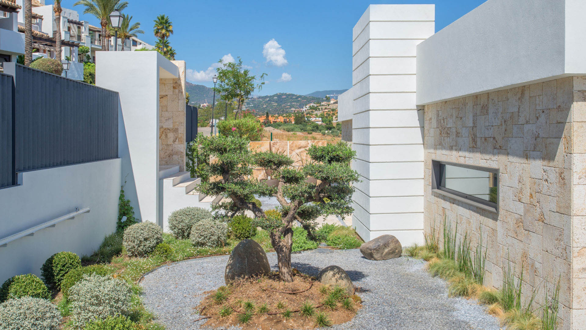El Paraiso Hills in Benahavis, Malaga, Spanien Nr. 50829