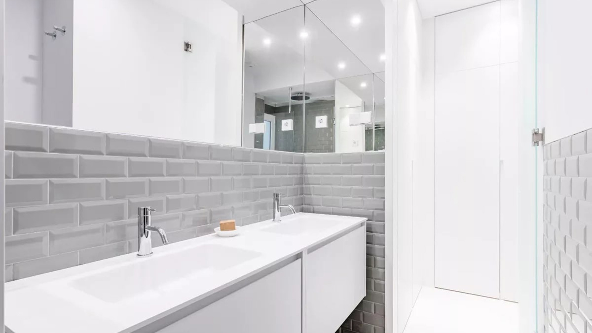Carranza 15 w Madrid, Hiszpania nr 50473