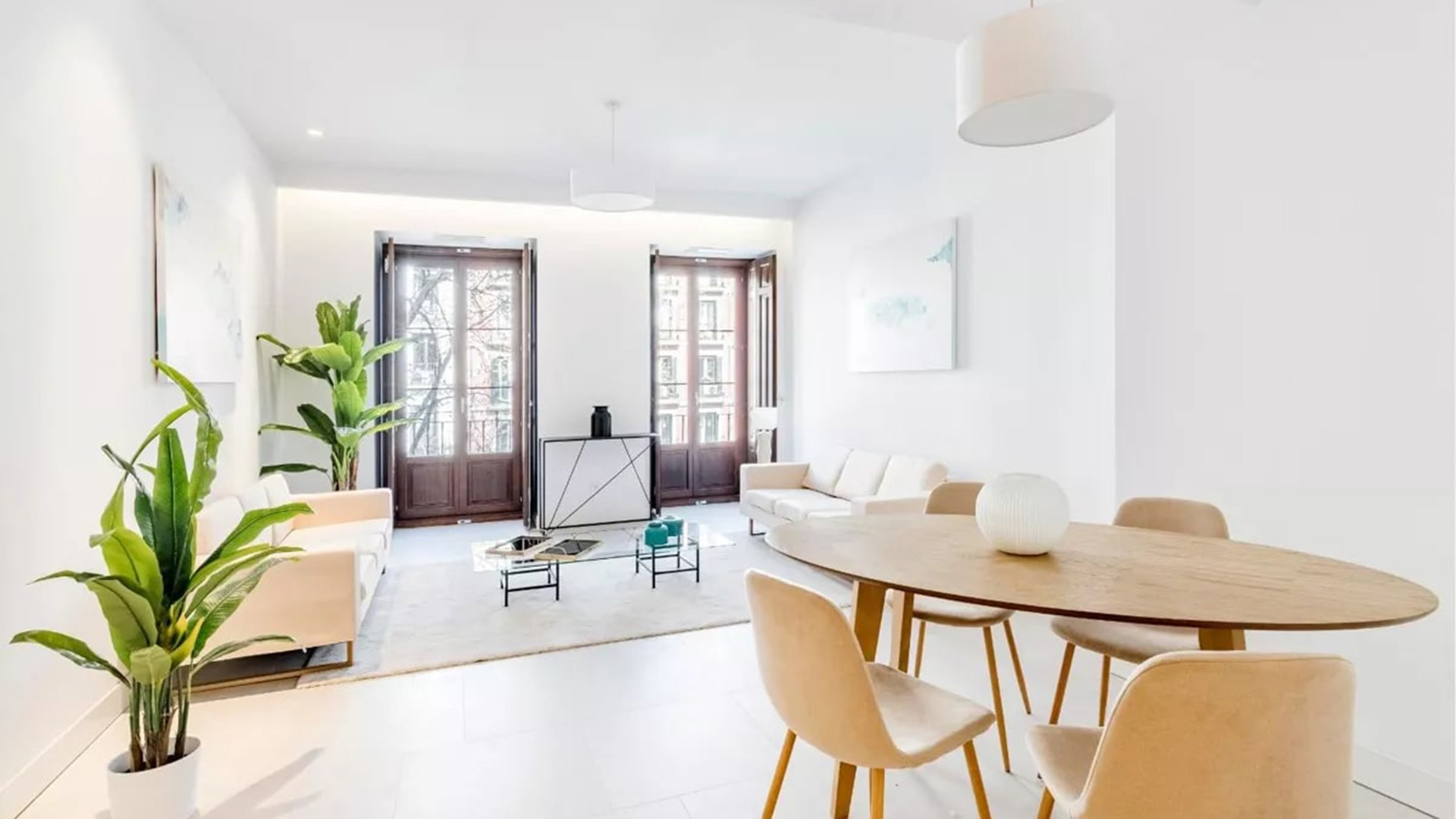Carranza 15 w Madrid, Hiszpania nr 50473
