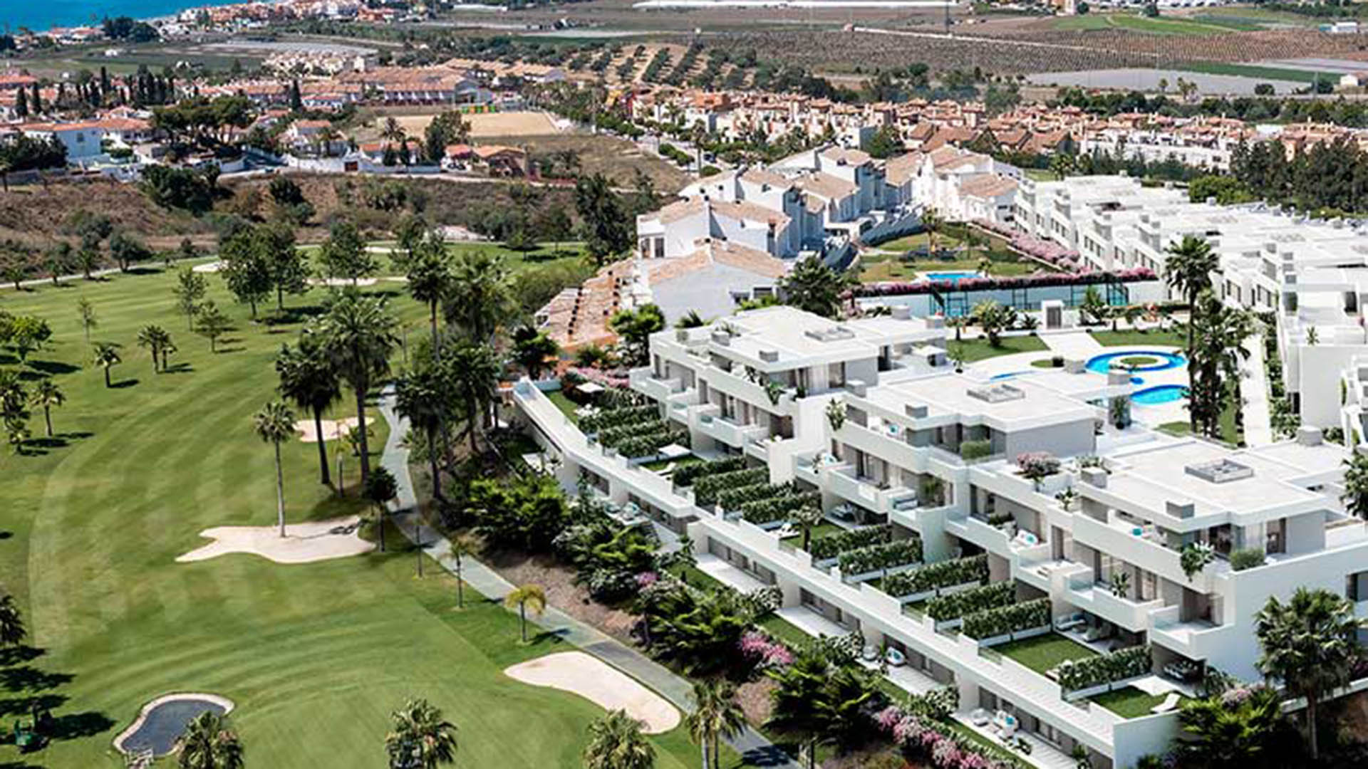 Жилой комплекс Alexia Caleta Golf в Калета-де-Велес, Малага, Испания №50859