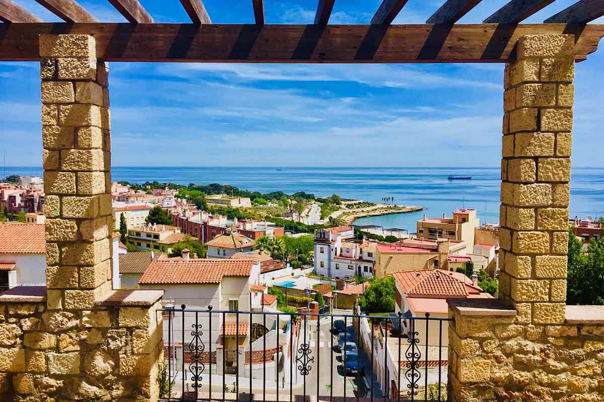 Buying real estate in Spain online
