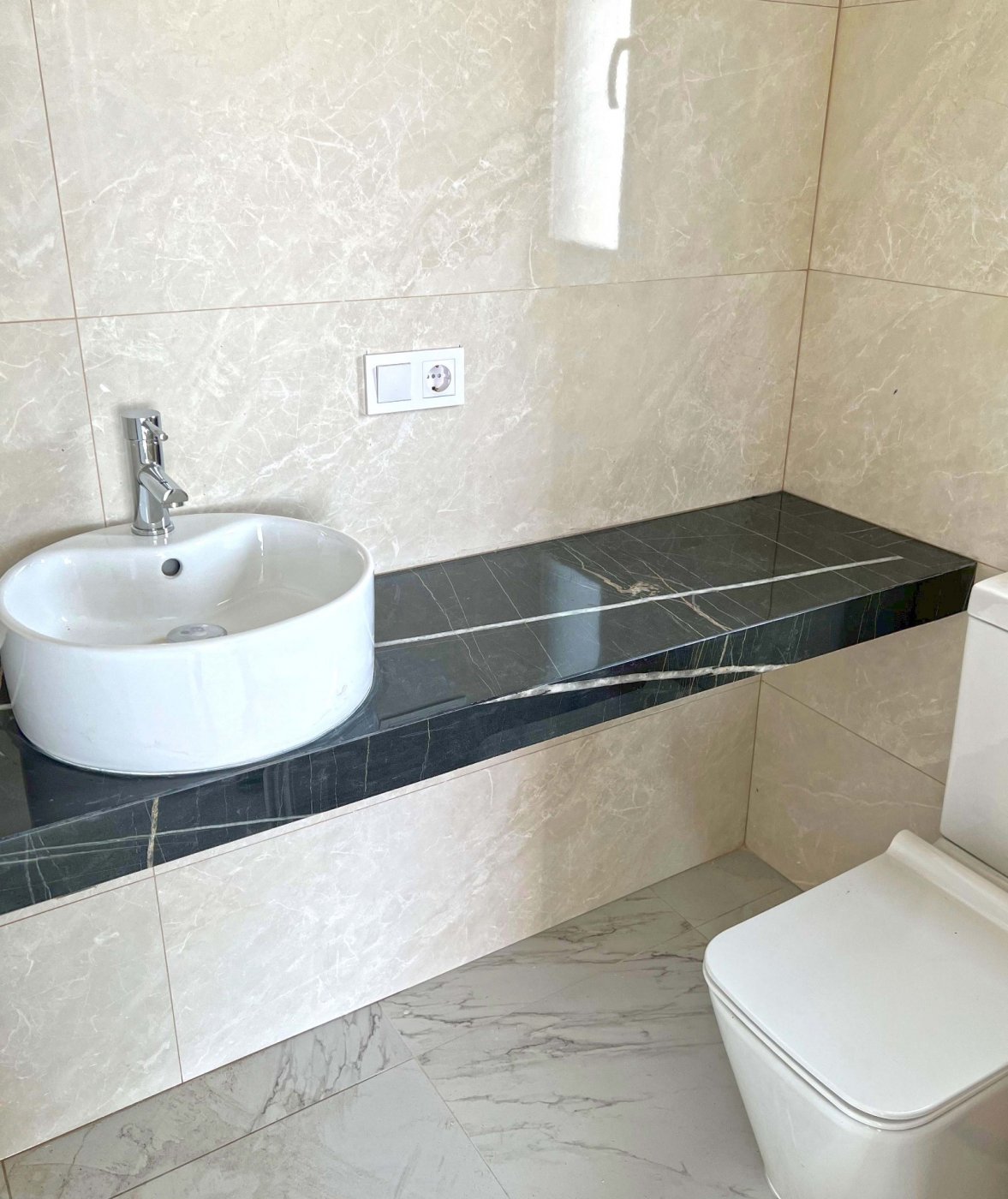 Villa a Rio Park, Alicante, Spagna 3 camere da letto, 987 mq. N° 50754