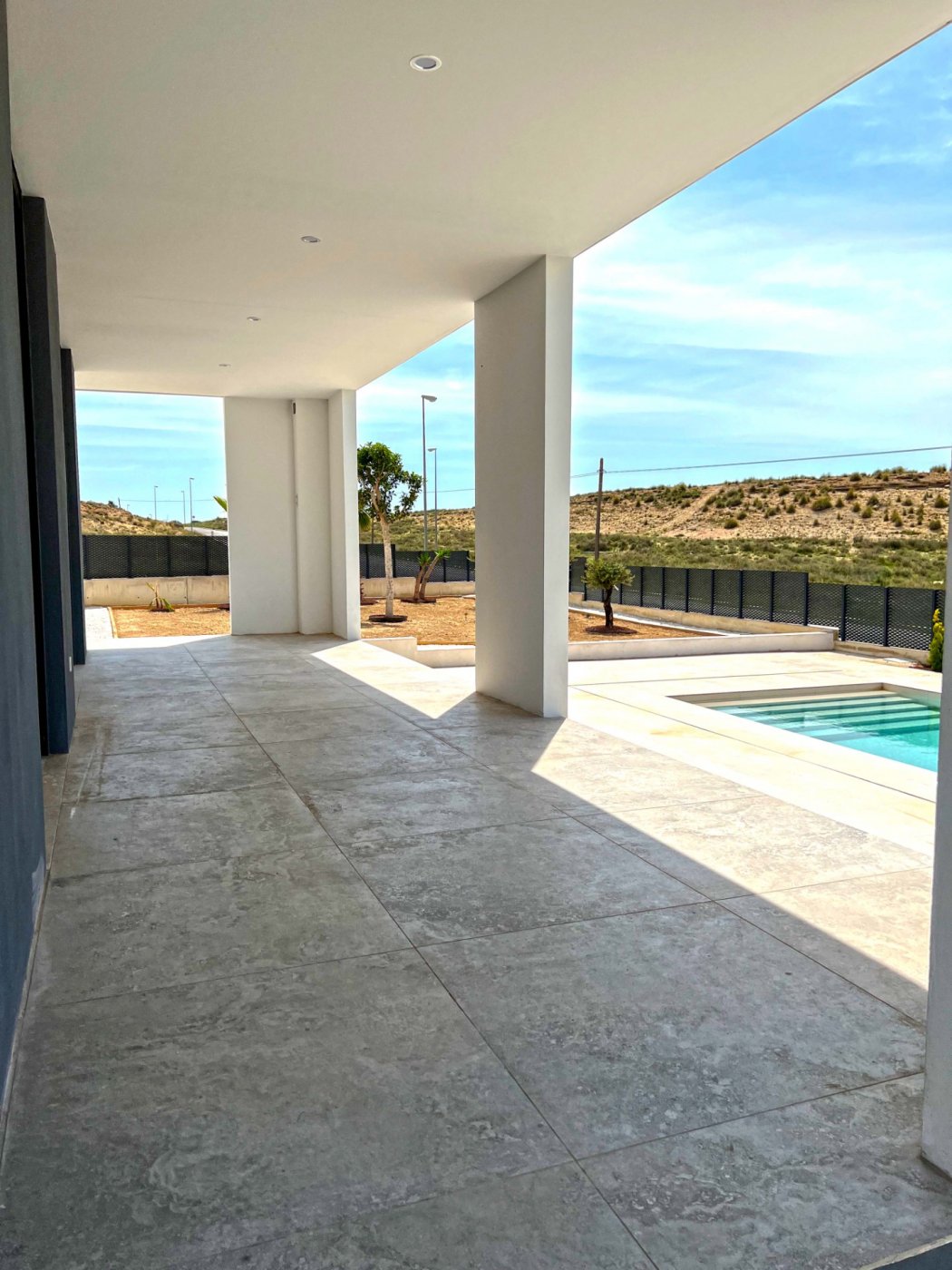 Villa a Rio Park, Alicante, Spagna 3 camere da letto, 987 mq. N° 50754