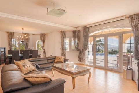 Villa for sale in Javea, Alicante, Spain 5 bedrooms, 750 sq.m. No. 50202 - photo 6