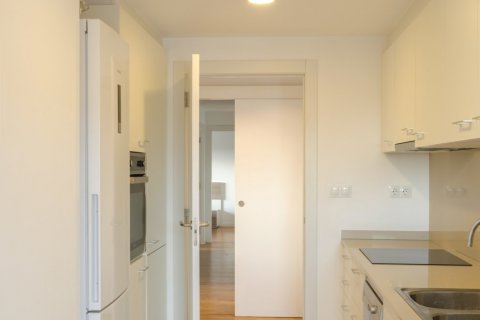 Apartment for sale in Barcelona, Spain 3 bedrooms, 97 sq.m. No. 50055 - photo 7