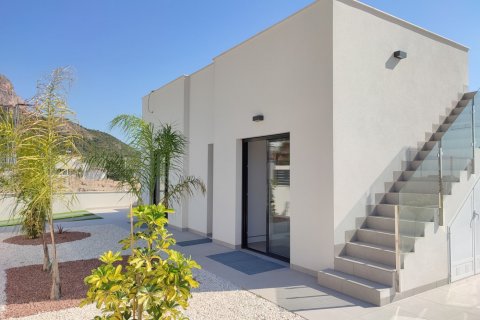Villa for sale Polop, Alicante, Spain 4 bedrooms, 300 sq.m. No. 50753 - photo 7