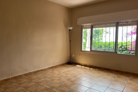 Townhouse for sale L'Alfàs del Pi, Alicante, Spain 3 bedrooms, 350 sq.m. No. 50700 - photo 25