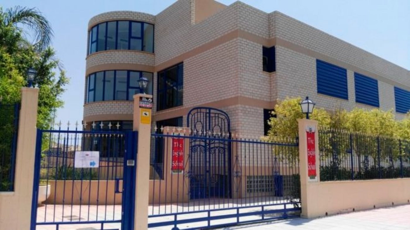 Casa a Mutxamel, Alicante, Spagna 4 camere da letto, 422 mq. N° 50731