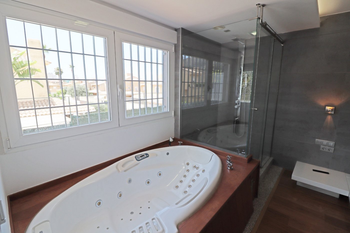 Huvila Rincon De Loix, Alicante, Espanja 6 makuuhuonetta, 500 m2 No. 50713