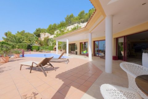 Villa for sale in Altea La Vella, Alicante, Spain 5 bedrooms, 1900 sq.m. No. 50715 - photo 14
