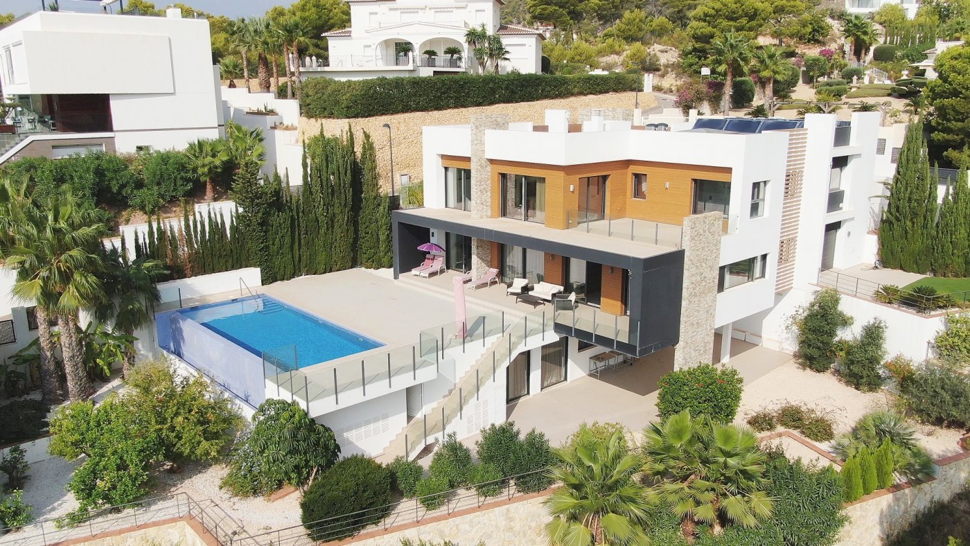 Villa i Altea La Vella, Alicante, Spanien 6 sovrum, 1389 kvm. Nr. 50722