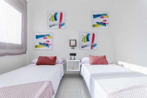 Apartment for sale in Los Balcones, Alicante, Spain 2 bedrooms, 71 sq.m. No. 49924 - photo 28