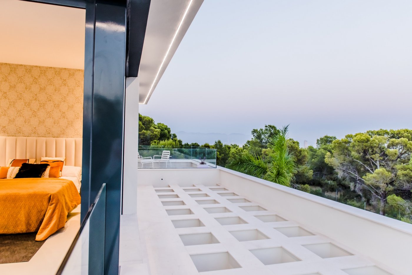 Villa in Finestrat, Alicante, Spain 3 bedrooms, 436 sq.m. No. 50736