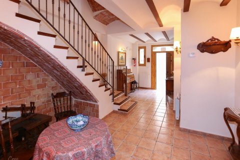 Townhouse for sale in Vall De Gallinera, Alicante, Spain 10 bedrooms, 350 sq.m. No. 49976 - photo 10