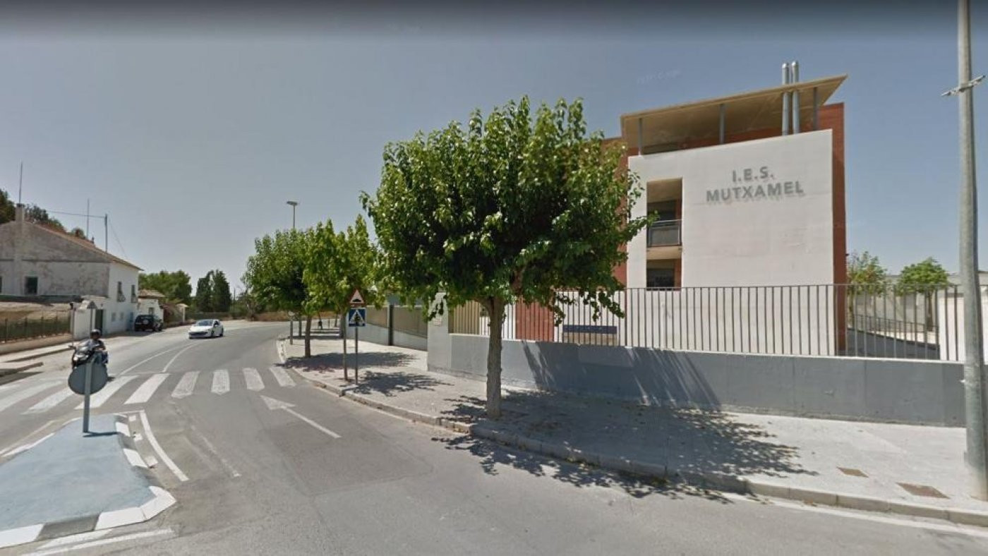 Casa a Mutxamel, Alicante, Spagna 4 camere da letto, 422 mq. N° 50731