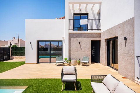 House for sale in Ciudad Quesada, Alicante, Spain 3 bedrooms, 165 sq.m. No. 37918 - photo 3