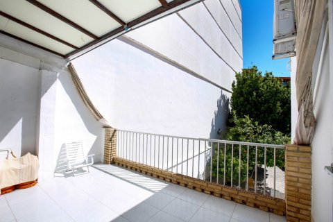 Townhouse for sale in Denia, Alicante, Spain 6 bedrooms, 330 sq.m. No. 49979 - photo 7