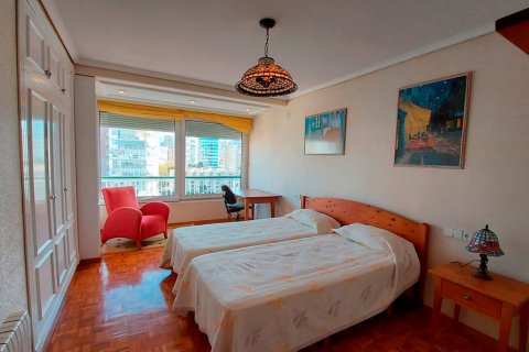 Apartment for sale in Benidorm, Alicante, Spain 4 bedrooms, 220 sq.m. No. 50186 - photo 10