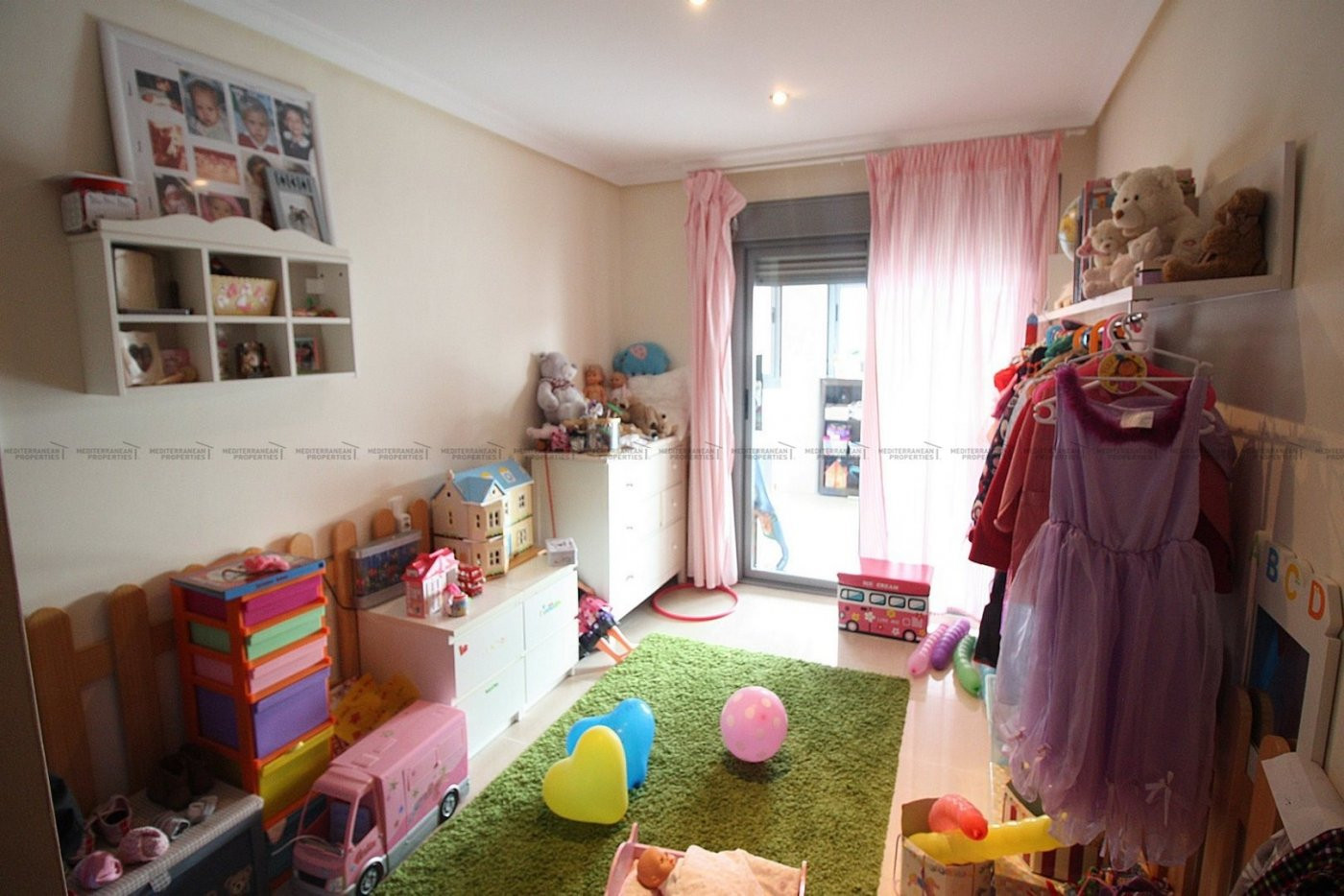 Apartamento en Villajoyosa, Alicante, España 2 dormitorios,  No. 50716