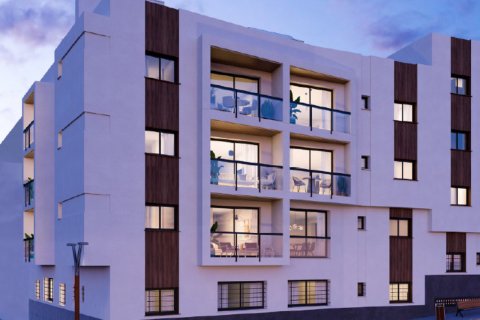 Apartment for sale in Estepona, Malaga, Spain 2 bedrooms, 85 sq.m. No. 50038 - photo 1